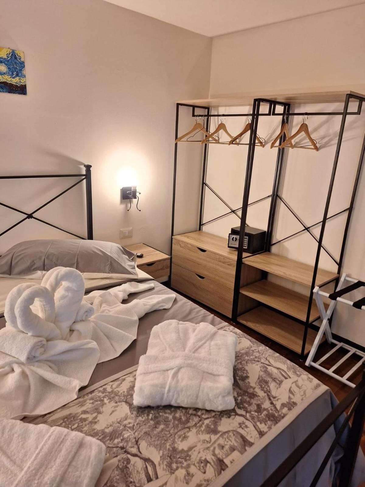 Ferienwohnung Exclusive Loft Degli Artisti Florenz Exterior foto